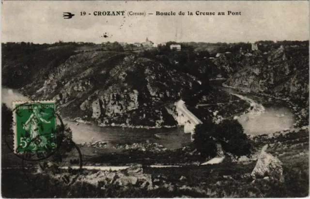 CPA Crozant Boucle de la Creuse au Pont FRANCE (1050248)