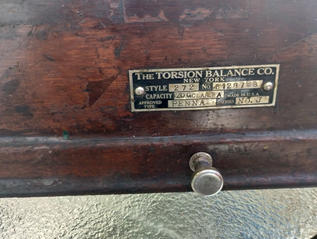 Vintage Cased Torsion Balance Company Scale Capacity 120 Grams Class A Series J