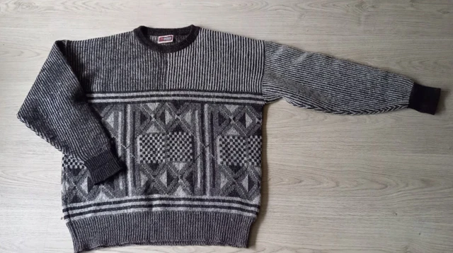 SAMBAND of ICELAND Vintage Wool Dolman Crew Neck Sweater M