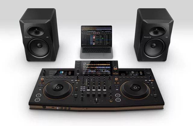 Pioneer DJ met sur le marché le système professionnel tout-en-un OPUS-QUAD  pour DJ - SFM