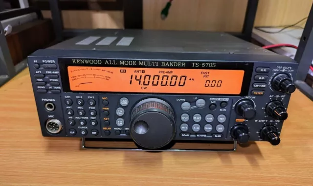 KENWOOD TS-570S 100W All Mode Transceiver 50MHz HF Auto Antenna Tuner Working