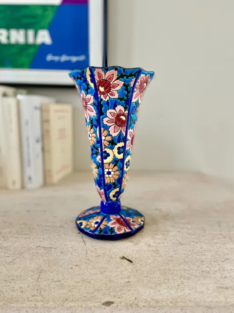 Vase en faïence de LONGWY