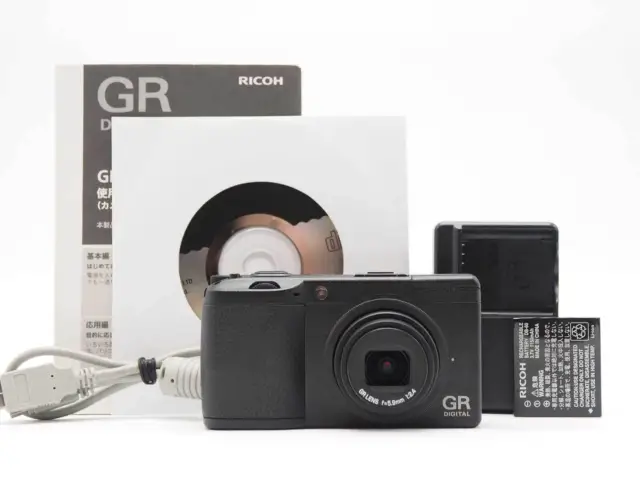 RICOH GR DIGITAL II 10.1MP Digital Camera Black 1622 Shots [Near Mint] #Z629A