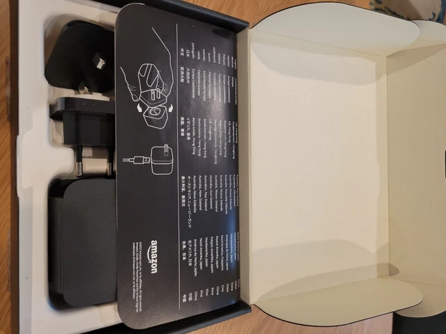 Kindle Powerfast International Charging Kit 2