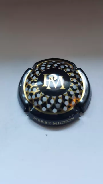 capsule de champagne pierre mignon 219e