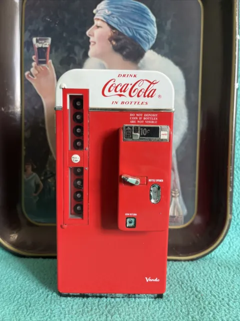 Vendo Coca Cola Metal Mini Vending Machine Musical Coin Bank 1994 TESTED WORKING