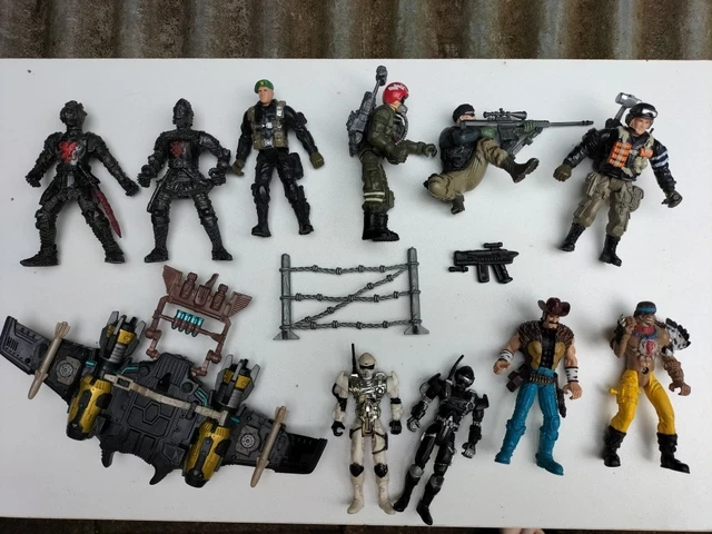 Lot Chap Mei Soldier Force - Camion Désert Et Figurines - Genre GI Joe - Occasion