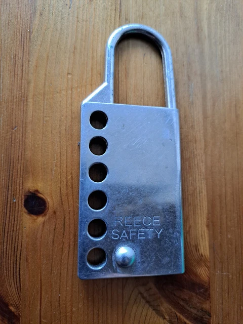Lucchetto Multi-hasp. Reece Safety Hasp