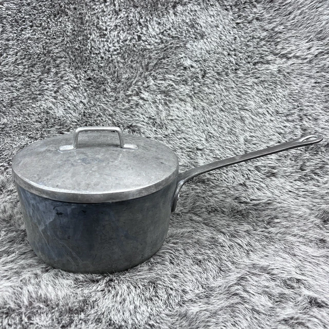Magnalite Professional GHC Anodized Aluminum 3 Quart Pan w/ Lid Sauce Pot