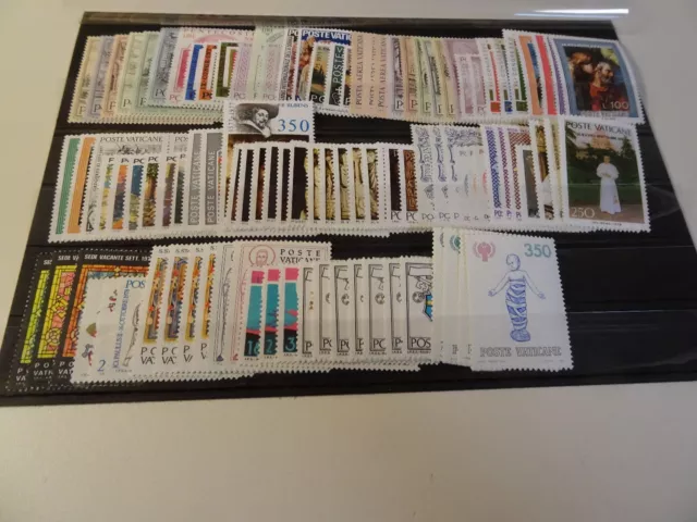 Vatican Vintage 1970-74 Mint Complete (26161)