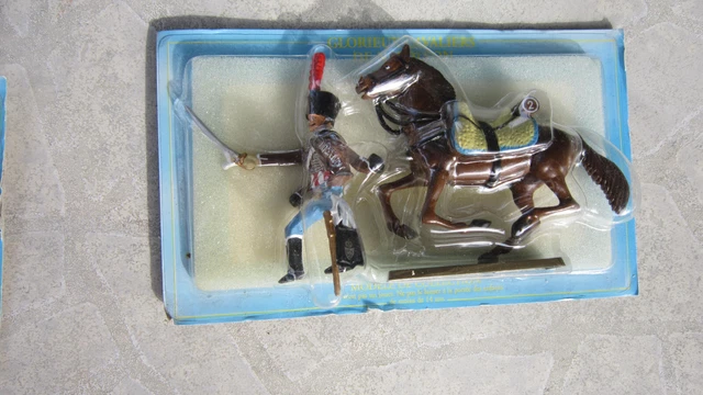 Figurines Starlux - 12ème Régiment De Hussards De Napoléon, Plomb Peint, échelle 1:32