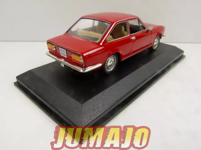 VA23 voiture 1/43 IXO altaya : SEAT 124 Sport 1971 3