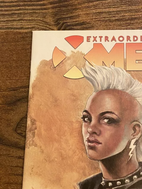 Extraordinary X-Men #1 Phantom Variant Siya Oum Marvel Comics NM Combined Ship 2