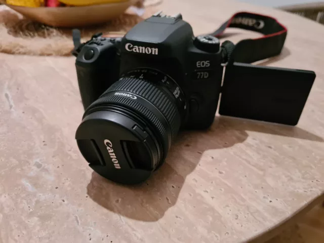 Canon EOS 77d