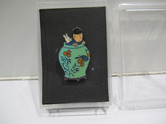 TINTIN POTICHE VASE, Le Lotus bleu, Pin's Corner, No Démons et