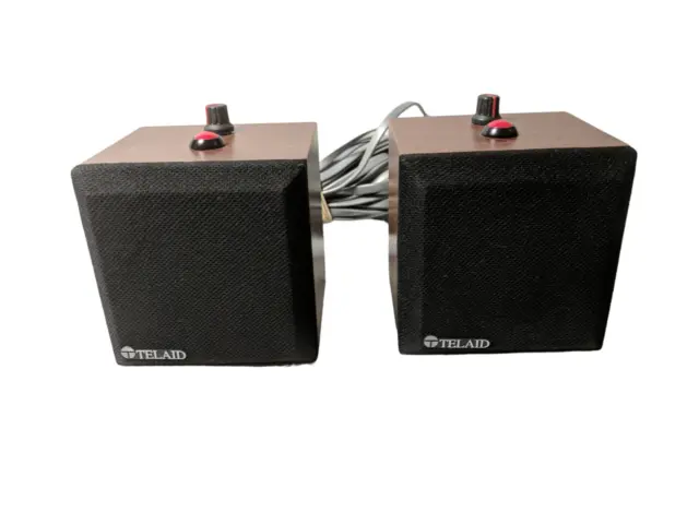 2 Telaid , Cube speakers For Circuit Systems - Hoot & Holler, Squakbox