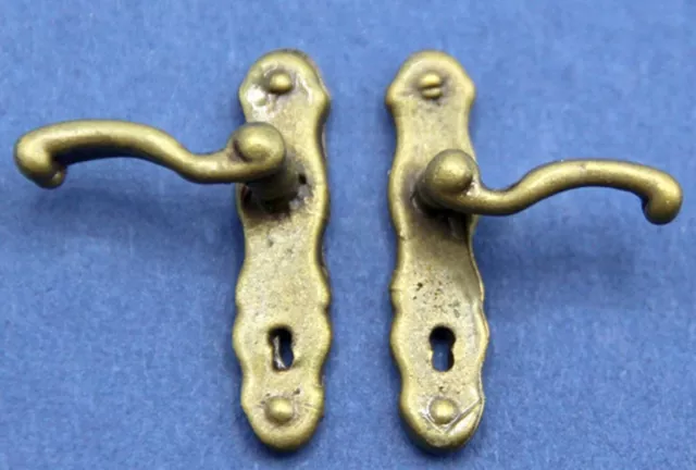 Pair Of Antiqued Brass Style Door Handles Tumdee 1:12 Scale Dolls House HW65