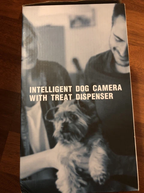 Cámara inteligente para perro WOPET con dispensador de golosinas caja abierta