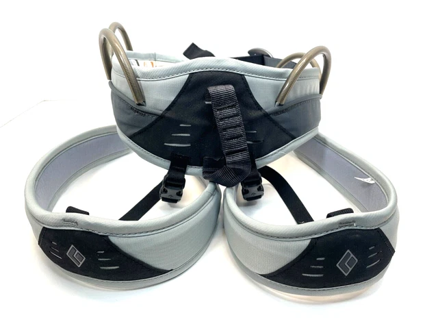Black Diamond Iris Alloy Rock Climbing Harness Size 10 PO# 32098 w/ Case