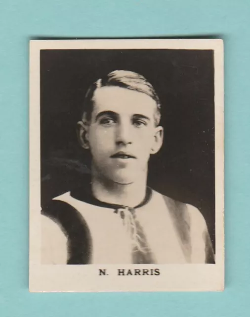 Football  -  D.c. Thomson  -  N.  Harris  Of  Newcastle  United  -  1923