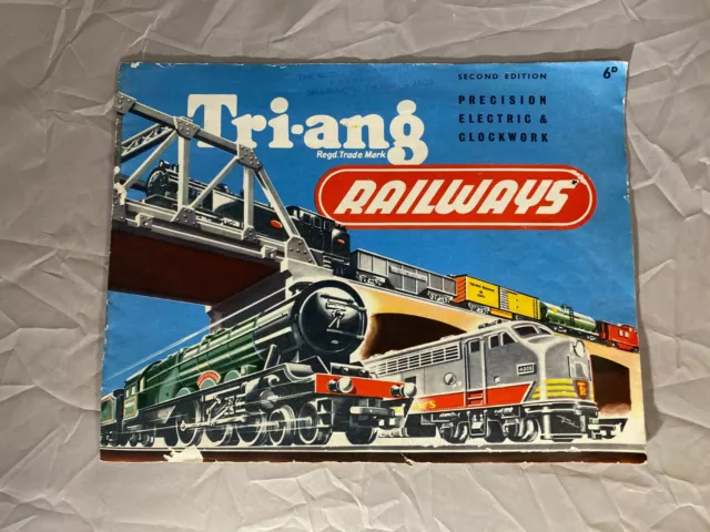 Triang Railways OO Gauge Catalogue R280 2nd Edition Published 1956