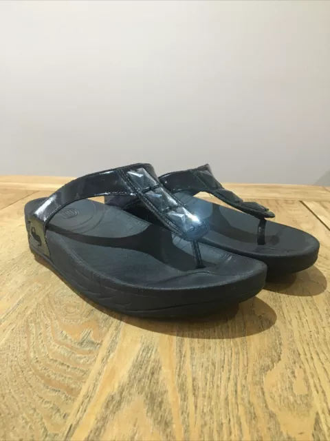 Womens Fitflop Sandals Size 7 Thong Leather Black Slip On Casual Sandals