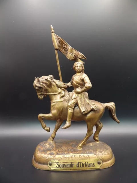 Figurine / statuette Jeanne d'Arc en régule - souvenir d'Orléans (13,2 cm haut)