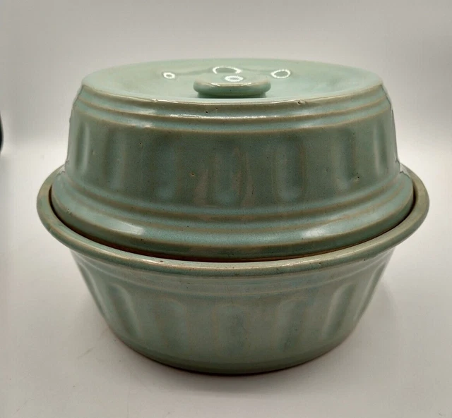 GREEN DUTCH OVEN '40s McCoy Pottery Covered Casserole Dish Stoneware