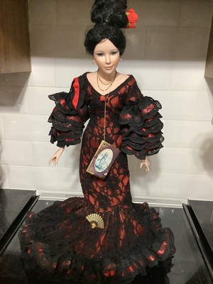 Vintage Large Alberon China Spanish Flamenco Dancer Doll / Figurine On Stand 23