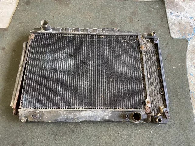 Mercedes-Benz W107 C107 R107 SL350/450 SLC RADIATOR 1075010901