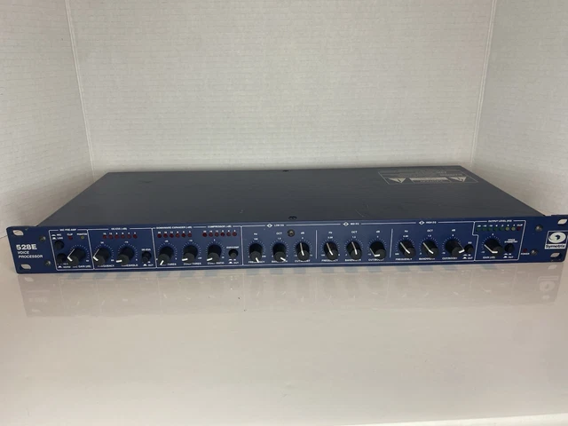 Symetrix 528E ボイスプロセッサー　マイクプリ　チャンネルストリップ Symetrix 528E ボイスプロセッサー マイクプリ チャンネル
