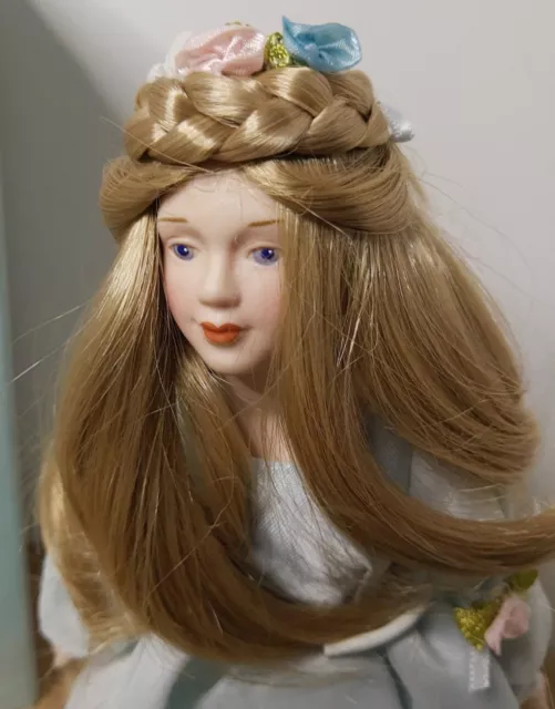 Cinderella Porcelain Doll Figurine 9" + Doll Stand ~ Avon Fairy Tale ~New in Box