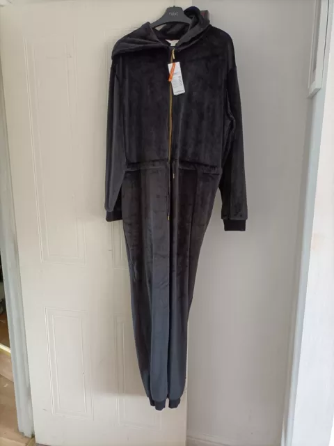 Marks And Spencer Ladies Lounge suit - Large