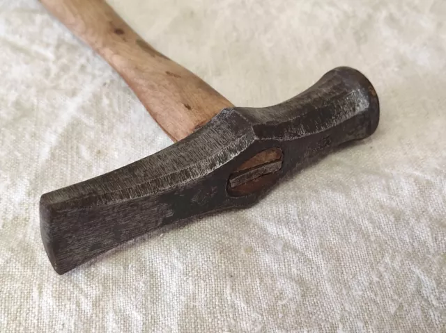 Outil à main ancien Marteau de Carrossier,  Chaudronnier