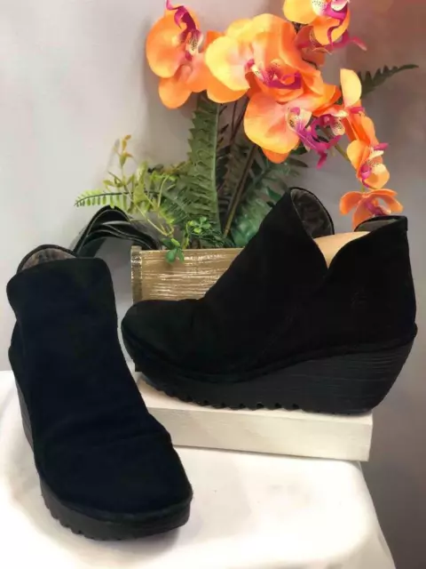 FLY LONDON Women's "Yip" Black Suede Wedge Ankle Bootie Sz EU 39/ US 8.5