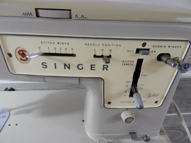 Máquina de coser de colección Singer Estilista Zig Zag modelo 457 *FUNCIONA* (LEER DESCRIPCIÓN) 3