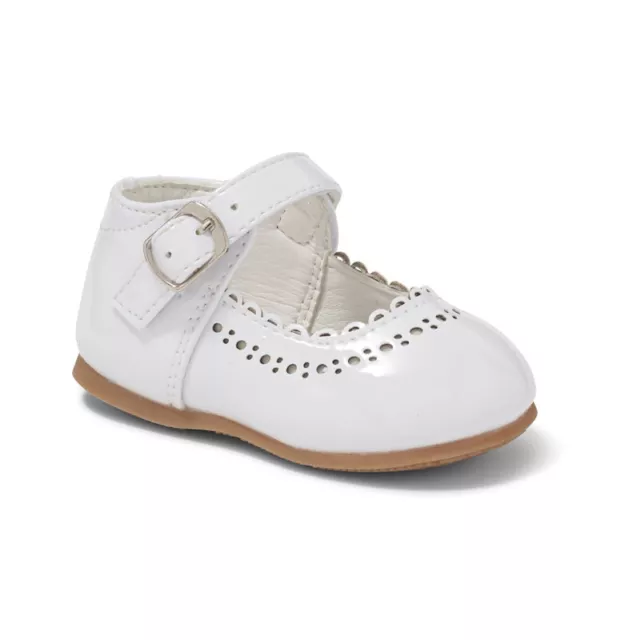 Baby Girl, Mary Jane, Traditional, Spanish, Style Punched Shoe with Buckle