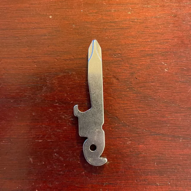 Parts from Leatherman Free T2 Multitools: 1 Part for repairs or mods; hunt; fish