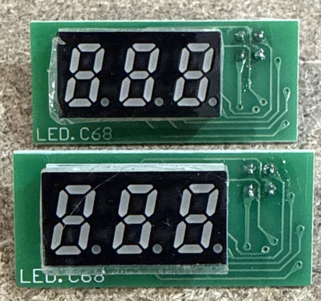 Display digitale a LED da 0,56 pollici a 3 cifre, rosso, compatibile con Arduino Display digitale a LED da 0,56 pollici a 3 cifre, rosso, compatibile con Arduino