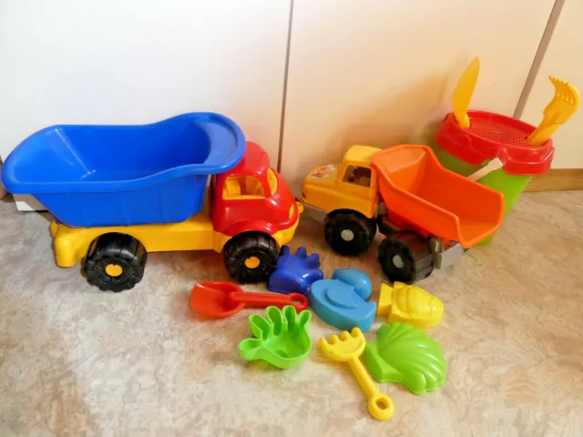Konvolut Spielzeug Sandspielzeug Kipper LKW Plastik Kinder