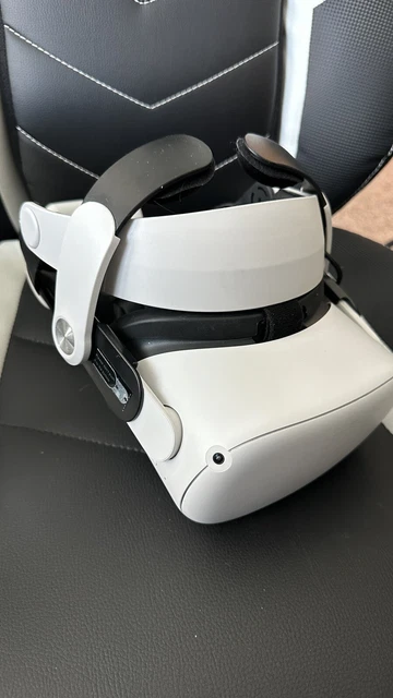 Meta Oculus Quest 2 128GB VR Headset - Controllers - With BOBOVR Strap + Battery