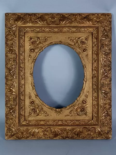 Cadre ancien vue rectangle ou ovale bois stuc doré 58x48 cm S118