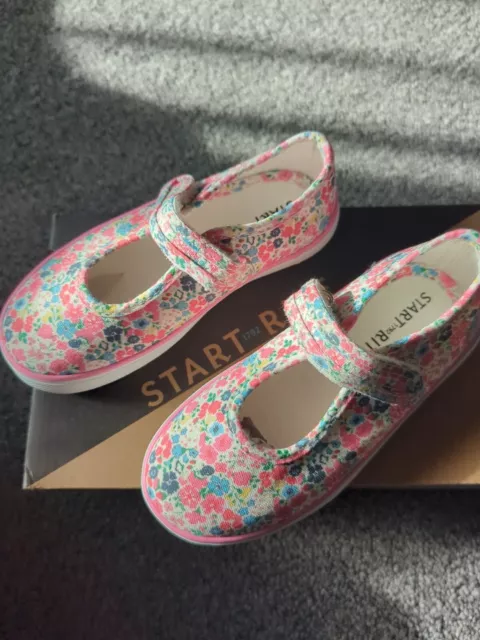 Start-Rite Kids Blossom Pink Floral Canvas Shoes - UK Size 8 New In Box!