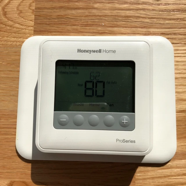 HONEYWELL TH4110U2005 T4 Pro Programmable Thermostat 1H/1C 19.99