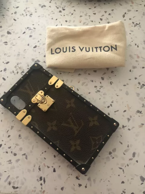 Louis Vuitton Monogram Reverse iPhone X or XS Eye Trunk Case Mobile Ph –  Bagriculture