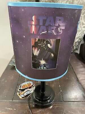 Lámpara de mesa troquelada para habitación infantil de Star Wars lámpara doble sombra nueva con etiquetas