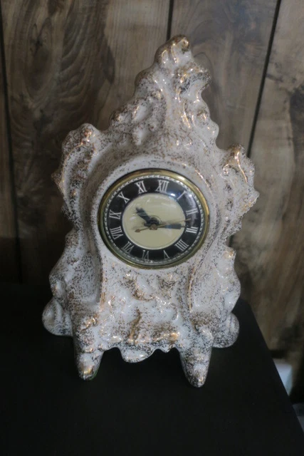 LANSHIRE SELF STARTING Clock Model T3 Le Mieux China 22 Kt Gold Hand