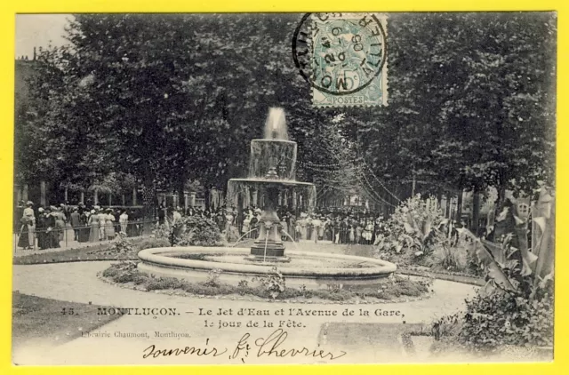 cpa Auvergne 03 - MONTLUÇON (Allier) JOUR de FÊTE Avenue de la Gare très Animé