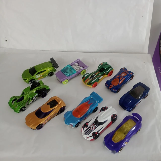 Coche A Escala 1:64 Hot Wheels Metal Pro Vintage - Modelos Variados, Coleccionable, Ideal Para Regalo O Colección