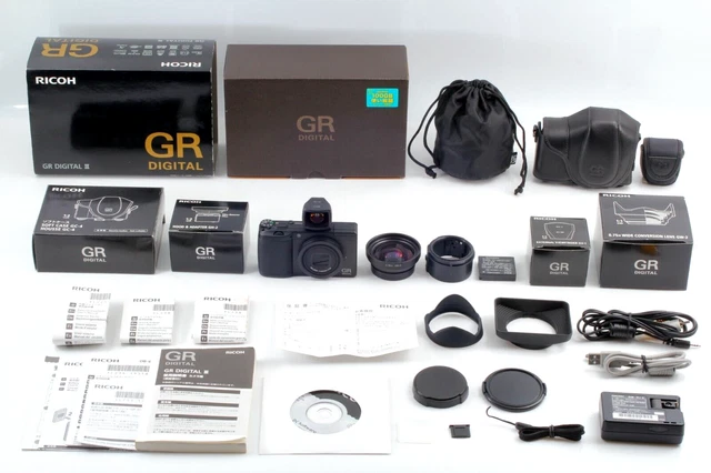 GW-2 GV-1 GH-2 GC-4 Box MINT* Ricoh GR Digital III 3 10.0MP Digital Camera JAPAN 2